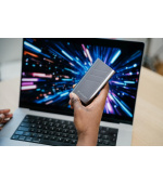VERBATIM externí SSD 4TB, USB4, USB-C, R:3700 / 3600MB/s, šedá
